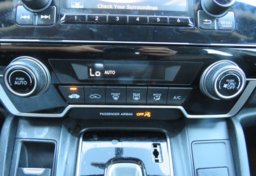 2017 Honda CR-V - Image 38