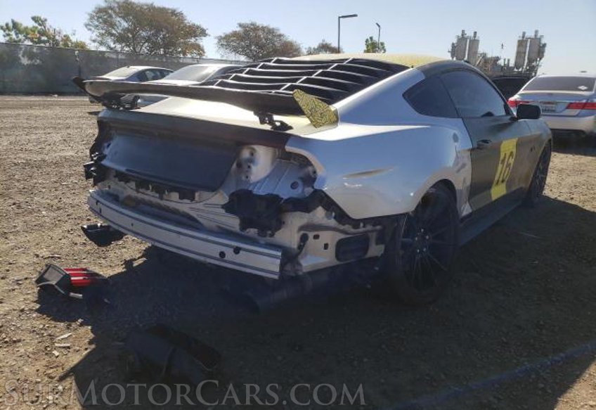 2015 Ford Mustang - Image 3