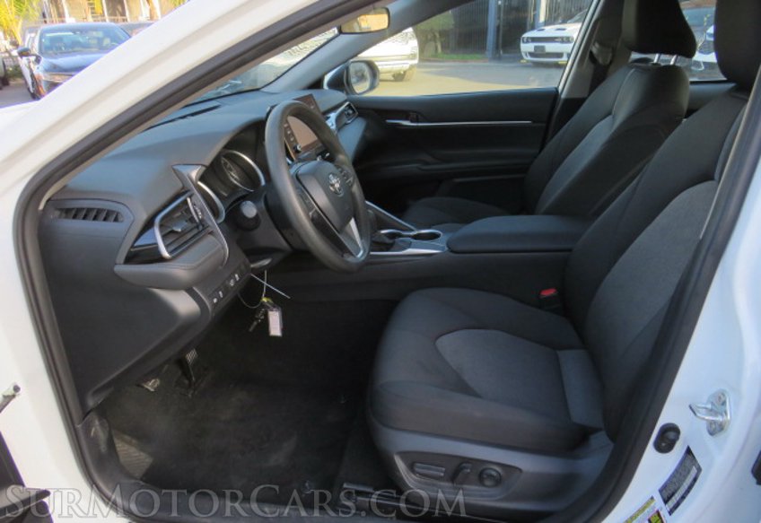 2021 Toyota Camry - Image 23