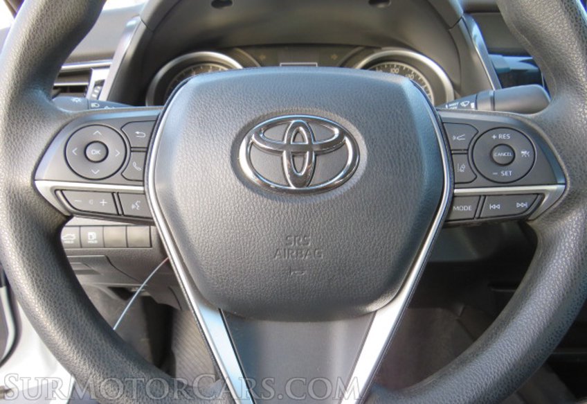 2021 Toyota Camry - Image 40