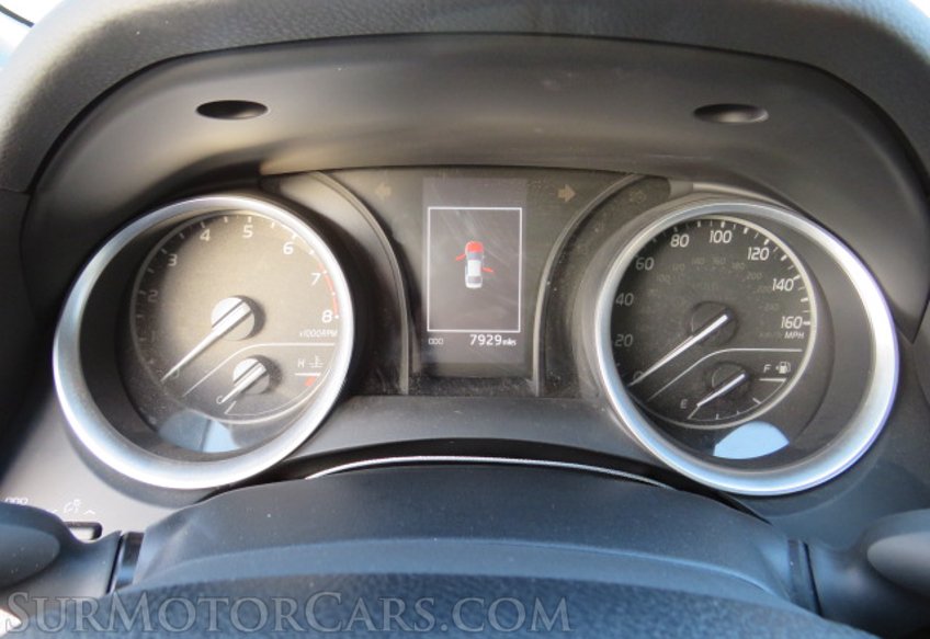 2021 Toyota Camry - Image 32