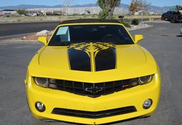 2013 Chevrolet Camaro - Image 11