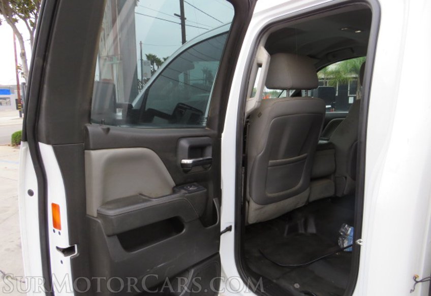 2015 Chevrolet Silverado 2500HD - Image 28