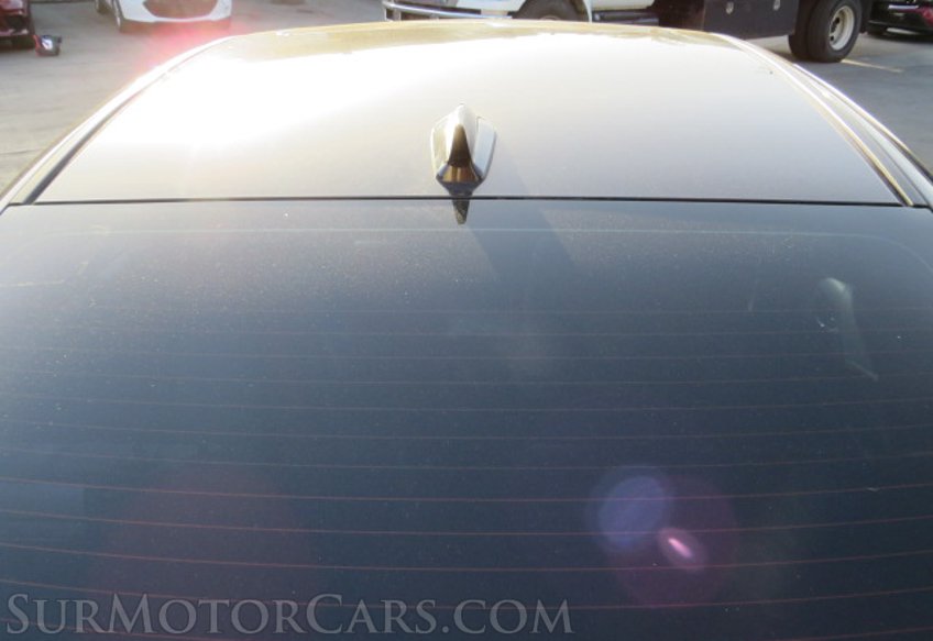 2017 Honda Accord Hybrid - Image 14