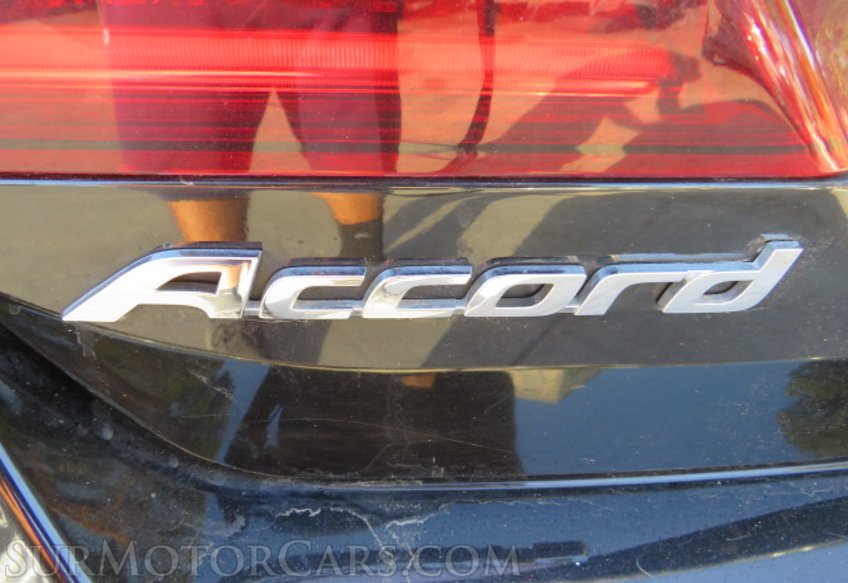 2017 Honda Accord Hybrid - Image 20