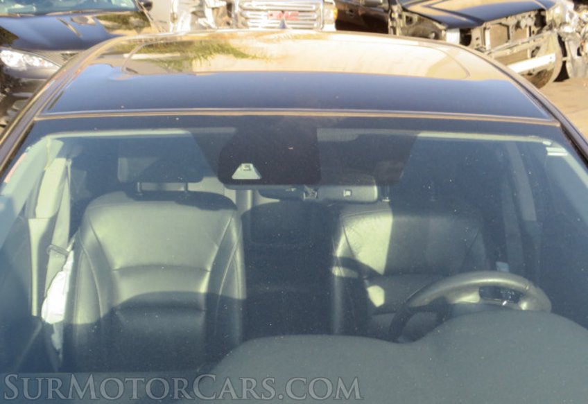 2017 Honda Accord Hybrid - Image 13