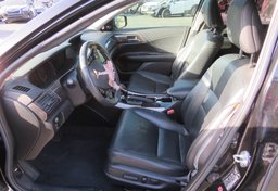 2017 Honda Accord Hybrid - Image 27