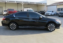 2017 Honda Accord Hybrid - Image 9