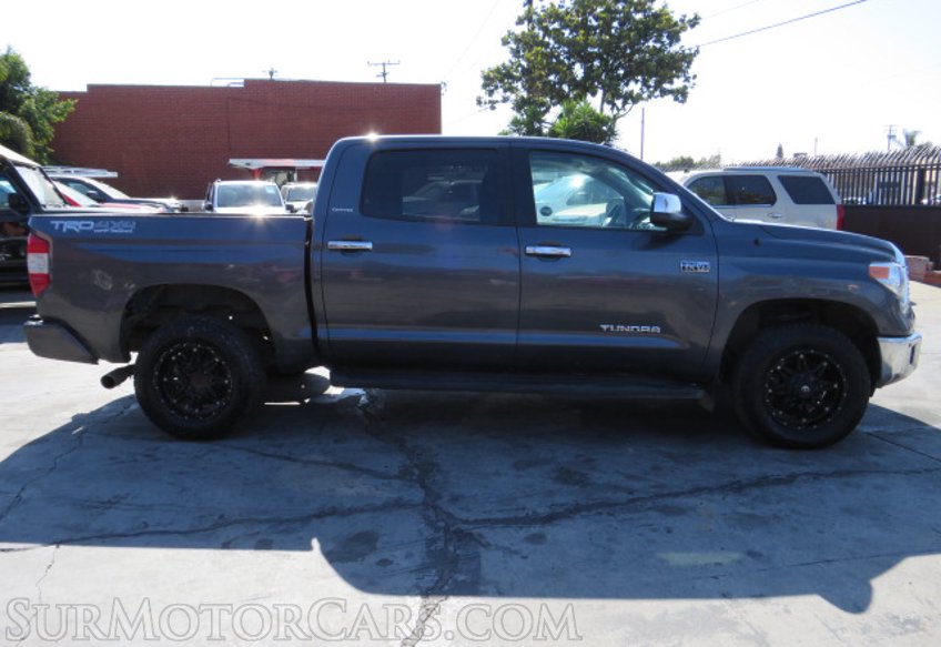 2016 Toyota Tundra 4WD Truck - Image 5