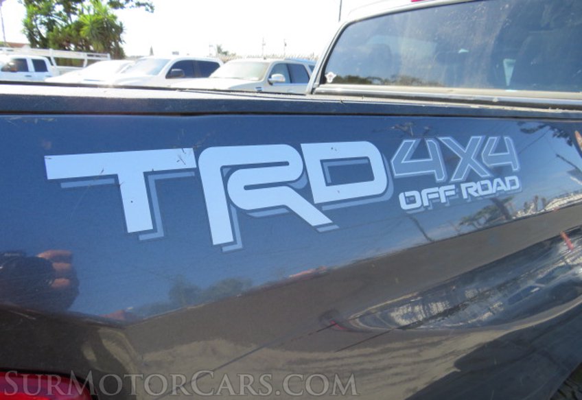 2016 Toyota Tundra 4WD Truck - Image 17