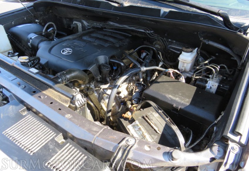 2016 Toyota Tundra 4WD Truck - Image 51