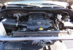 2016 Toyota Tundra 4WD Truck - Image 52