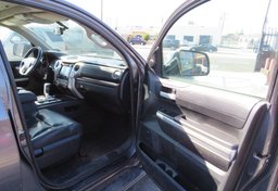 2016 Toyota Tundra 4WD Truck - Image 25