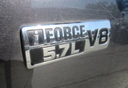 2016 Toyota Tundra 4WD Truck - Image 18