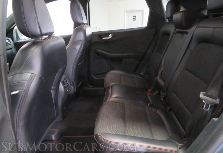 2023 Ford Escape - Image 26