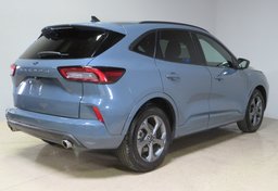 2023 Ford Escape - Image 9