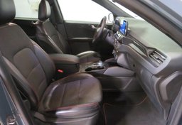 2023 Ford Escape - Image 31