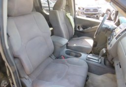 2014 Nissan Frontier - Image 29