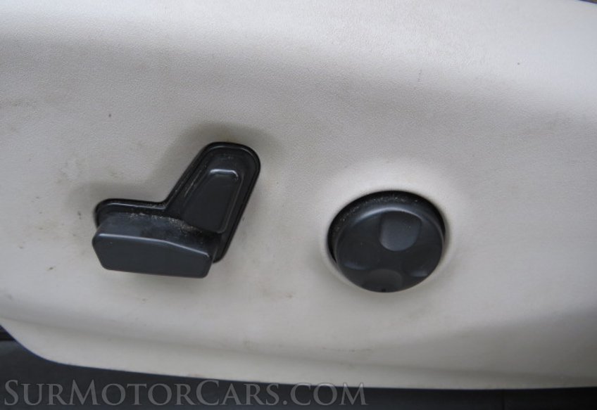 2017 Chrysler Pacifica - Image 53