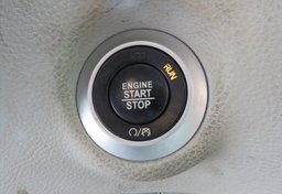 2017 Chrysler Pacifica - Image 42