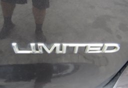 2017 Chrysler Pacifica - Image 17