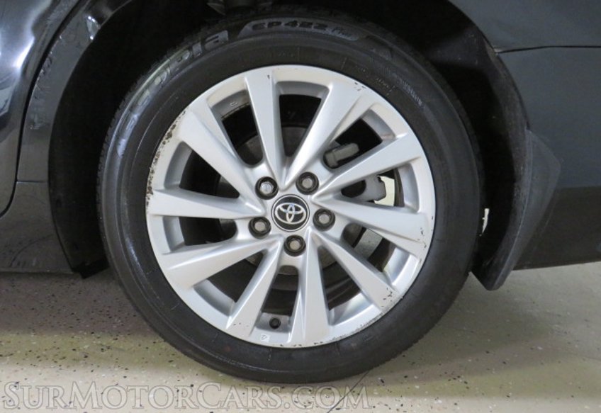 2023 Toyota Camry - Image 18