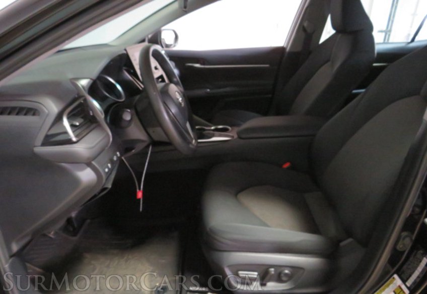 2023 Toyota Camry - Image 29