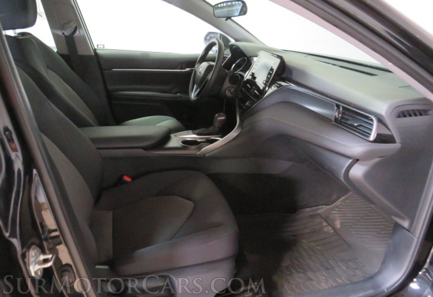 2023 Toyota Camry - Image 26