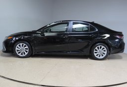 2023 Toyota Camry - Image 6