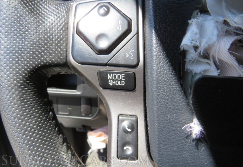 2017 Toyota Tacoma - Image 39