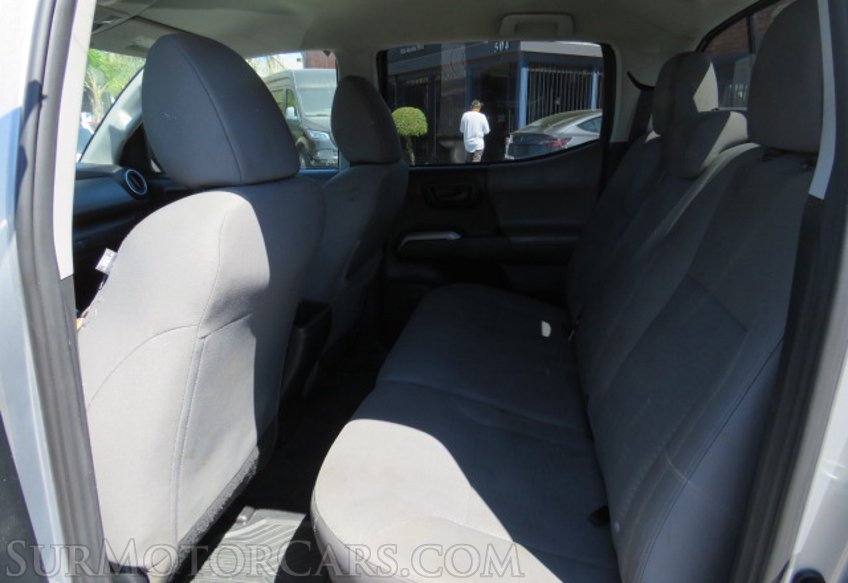 2017 Toyota Tacoma - Image 30