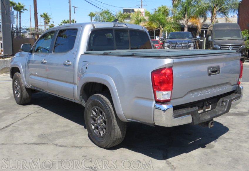 2017 Toyota Tacoma - Image 9