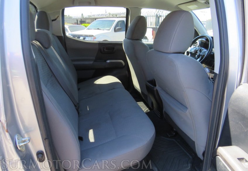 2017 Toyota Tacoma - Image 29