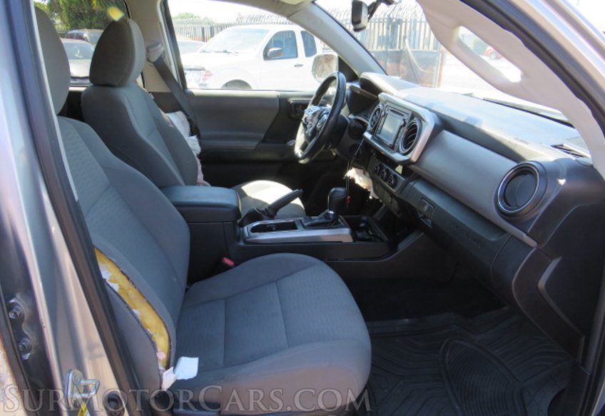 2017 Toyota Tacoma - Image 25