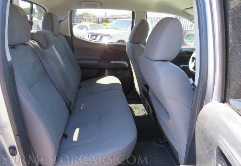 2017 Toyota Tacoma - Image 28