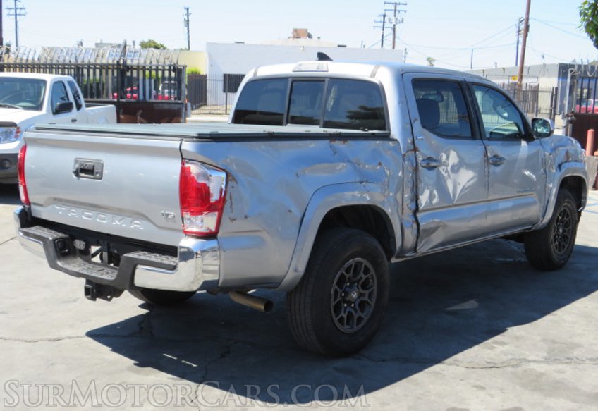 2017 Toyota Tacoma - Image 10