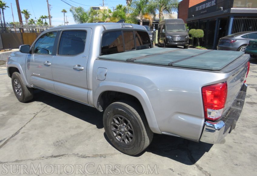 2017 Toyota Tacoma - Image 7