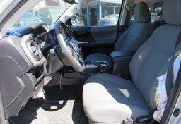 2017 Toyota Tacoma - Image 24