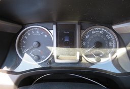 2017 Toyota Tacoma - Image 33