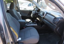 2017 Toyota Tacoma - Image 25