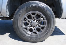 2017 Toyota Tacoma - Image 19