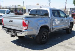 2017 Toyota Tacoma - Image 10