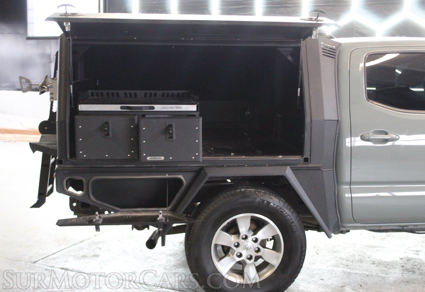 2022 Toyota Tacoma TRD Off Road - Image 18