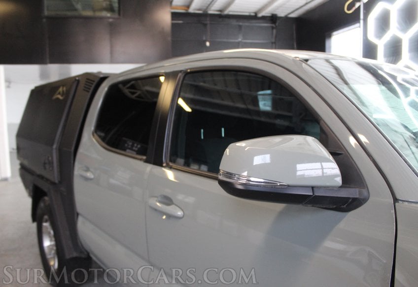 2022 Toyota Tacoma TRD Off Road - Image 25