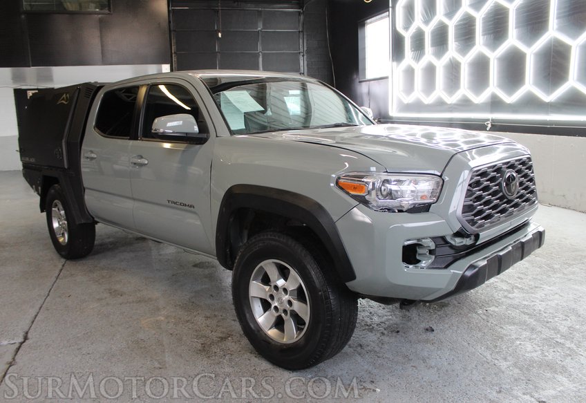 2022 Toyota Tacoma TRD Off Road - Image 5