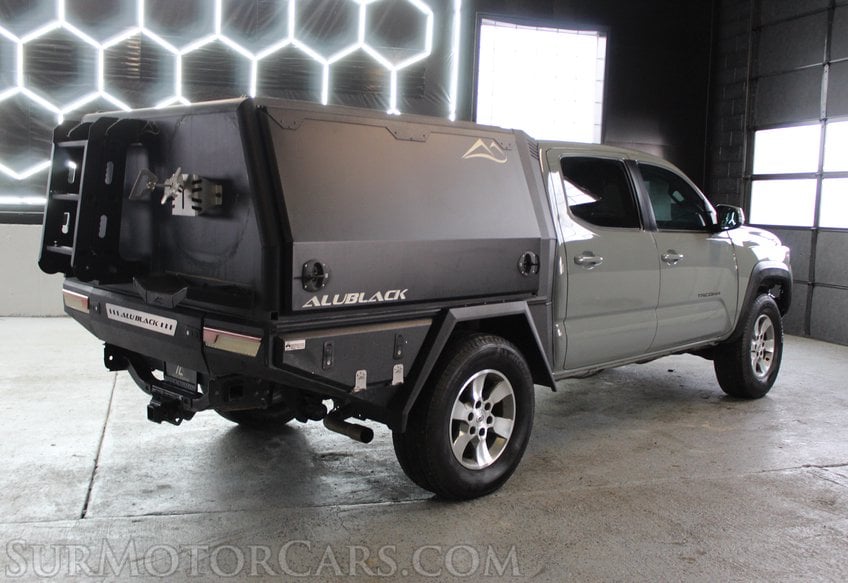 2022 Toyota Tacoma TRD Off Road - Image 8