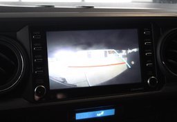 2022 Toyota Tacoma TRD Off Road - Image 58