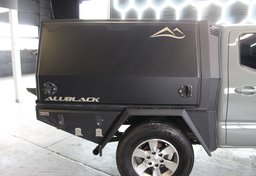 2022 Toyota Tacoma TRD Off Road - Image 40