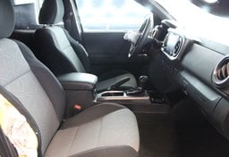 2022 Toyota Tacoma TRD Off Road - Image 51