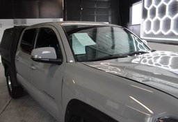 2022 Toyota Tacoma TRD Off Road - Image 17